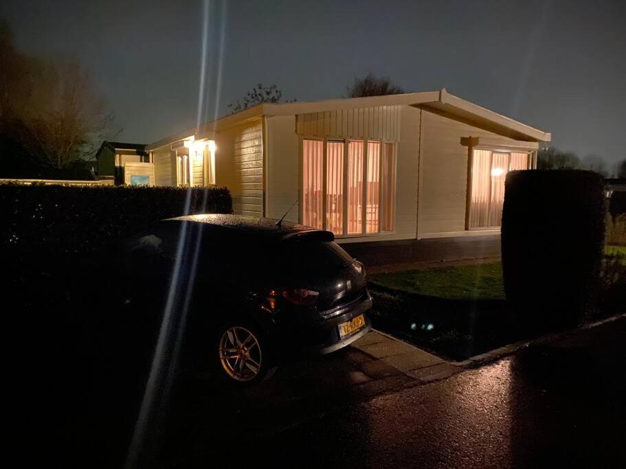Luxe Chalet In Prachtig Natuurgebied Lith Kültér fotó